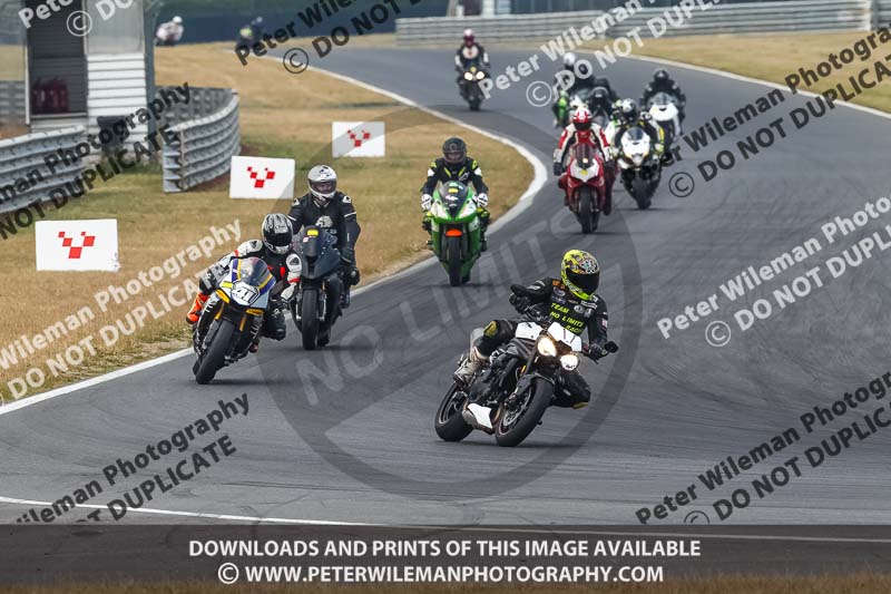 enduro digital images;event digital images;eventdigitalimages;no limits trackdays;peter wileman photography;racing digital images;snetterton;snetterton no limits trackday;snetterton photographs;snetterton trackday photographs;trackday digital images;trackday photos